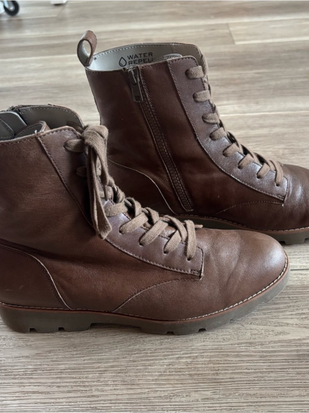 Vionic Lani Brown Leather Lace-up Boots size 10 - Picture 3 of 9